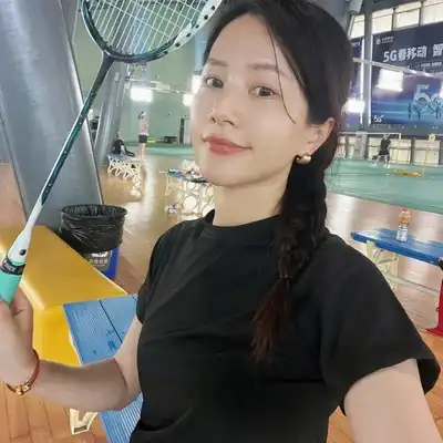 范思巧
